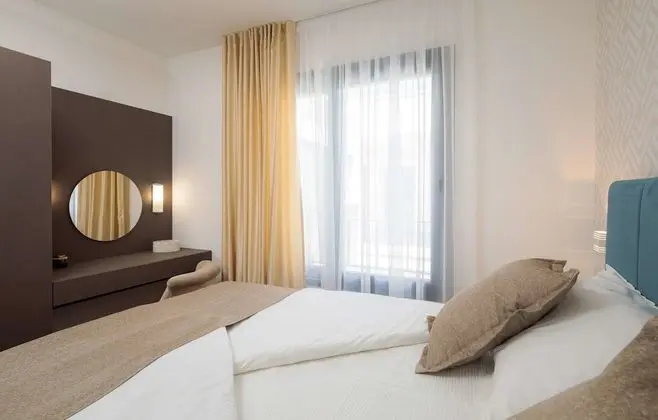 Luxury Apart Daire, 2 Yatak Odası, Deniz Manzaralı, Denize Sıfır (App 3)