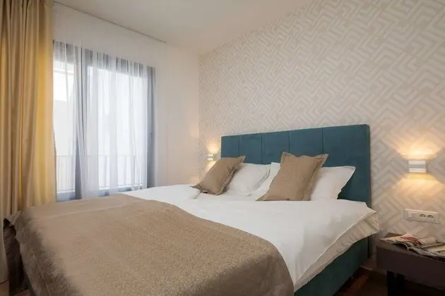 Luxury Apart Daire, 2 Yatak Odası, Deniz Manzaralı, Denize Sıfır (App 3)