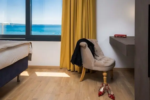 Luxury Apart Daire, 2 Yatak Odası, Deniz Manzaralı, Denize Sıfır (App 3)