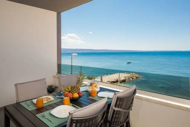 Luxury Apart Daire, 2 Yatak Odası, Deniz Manzaralı, Denize Sıfır (App 3)