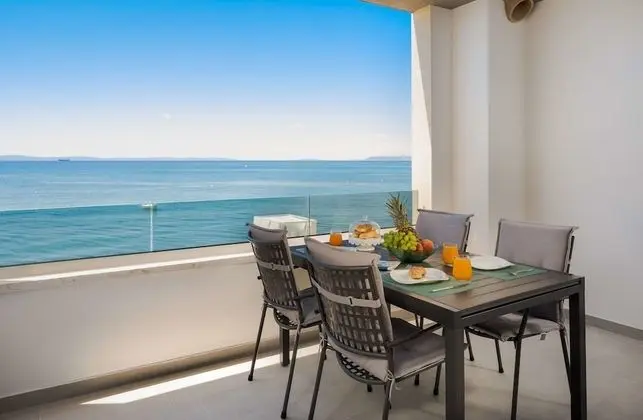 Luxury Apart Daire, 2 Yatak Odası, Deniz Manzaralı, Denize Sıfır (App 3)