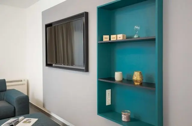 Luxury Apart Daire, 2 Yatak Odası, Deniz Manzaralı, Denize Sıfır (App 3)