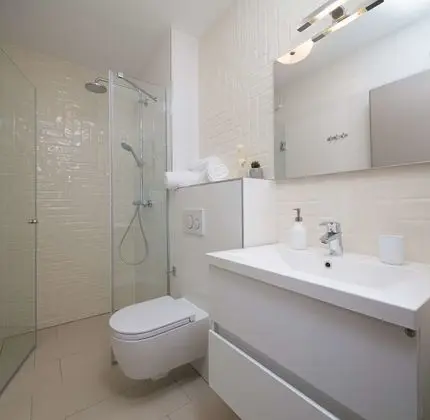 Luxury Apart Daire, 2 Yatak Odası, Deniz Manzaralı, Denize Sıfır (App 3)