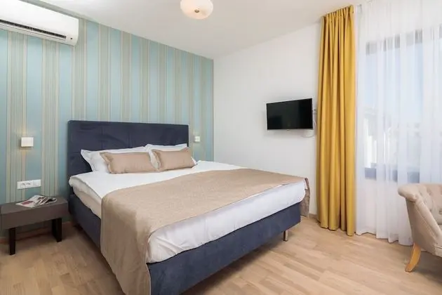 Luxury Apart Daire, 3 Yatak Odası, Deniz Manzaralı, Denize Sıfır (App 4)