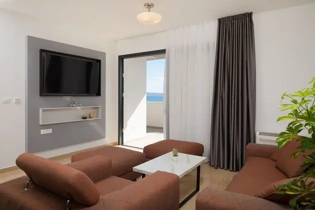 Luxury Apart Daire, 3 Yatak Odası, Deniz Manzaralı, Denize Sıfır (App 4)