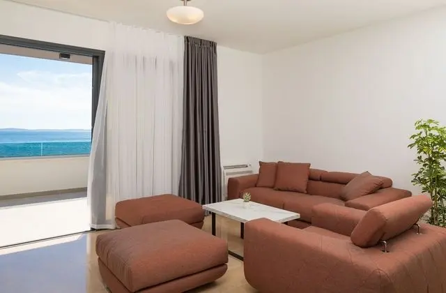 Luxury Apart Daire, 3 Yatak Odası, Deniz Manzaralı, Denize Sıfır (App 4)