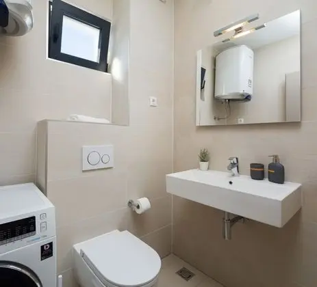 Luxury Apart Daire, 3 Yatak Odası, Deniz Manzaralı, Denize Sıfır (App 4)