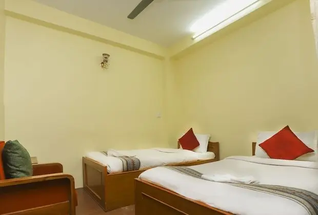 Economy Tek Büyük veya İki Ayrı Yataklı Oda