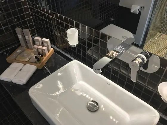 Executive Suite, Sea View