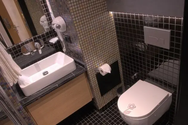 Family Double or Twin Room (Basement)
