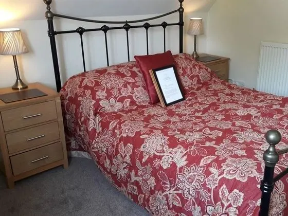 Tek Büyük Yataklı Oda, Banyolu/Duşlu (Room 24, 26, 27)