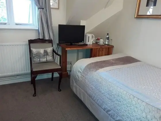 Tek Kişilik Oda, Banyolu/Duşlu (Room 25, 28)