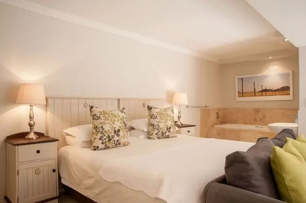 Palm Suite