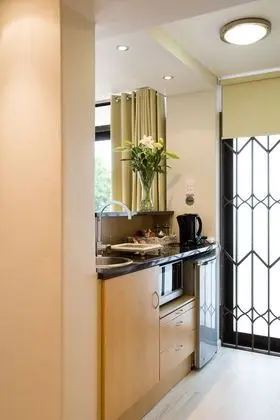 Palm Suite