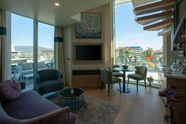 Çatı Katı (Loft), 2 Yatak Odası, Şehir Manzaralı, Köşe
