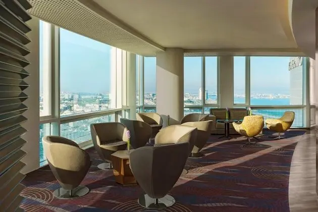 Ambassador Suite, 1 King Bed, Non Smoking, City View