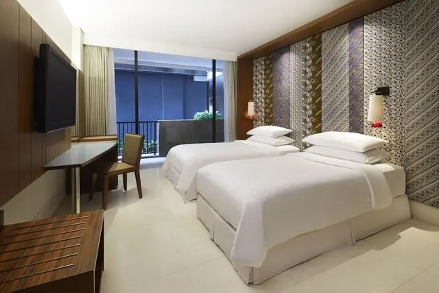 Deluxe Oda, 2 Tek Kişilik Yatak, Sigara İçilmez, Havuz Kullanımı