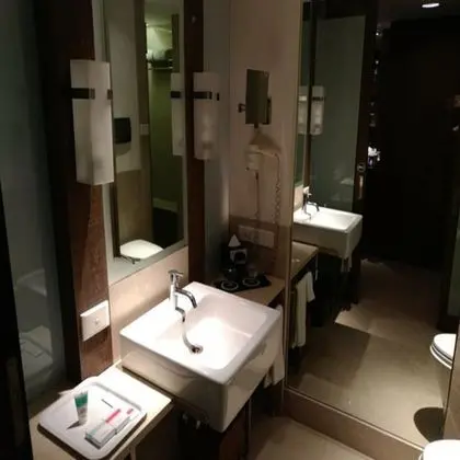 Premium Oda, 1 En Büyük (King) Boy Yatak, Sigara İçilmez, Şehir Manzaralı