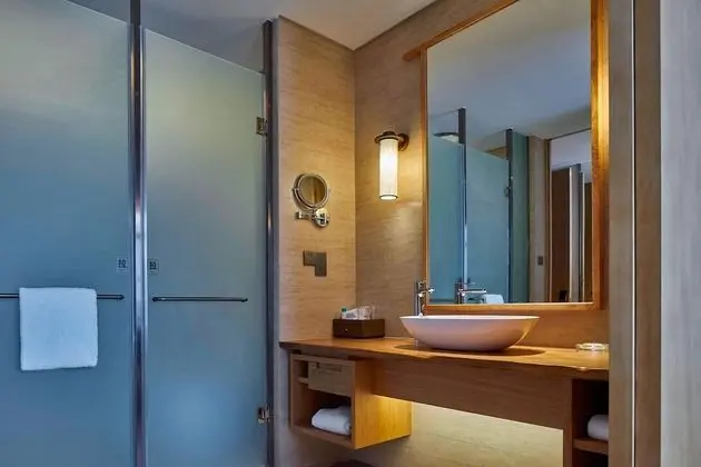 Oda, 2 Çift Kişilik Yatak, Balkon, Dağ Manzaralı