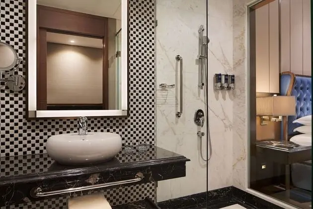 Oda, 2 Tek Kişilik Yatak, Balkon, Şehir Manzaralı