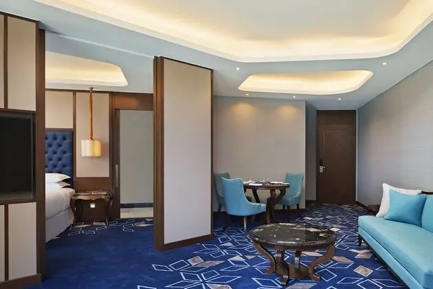 Süit, 1 Yatak Odası, Sigara İçilebilir, Okyanus Manzaralı (Balcony, Corner)
