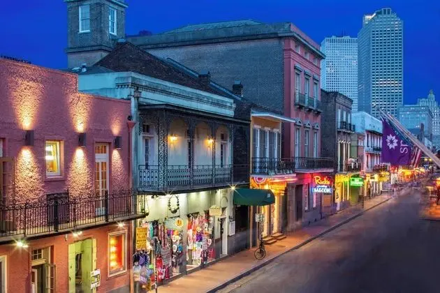 Oda, 2 Büyük (Queen) Boy Yatak (Balcony)
