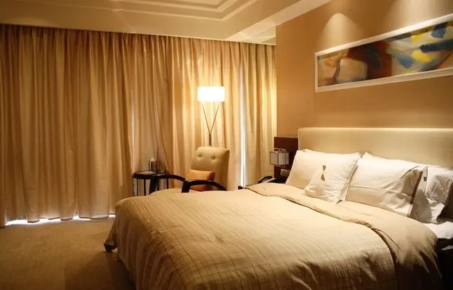 Oda, 2 Çift Kişilik Yatak, Şehir Manzaralı