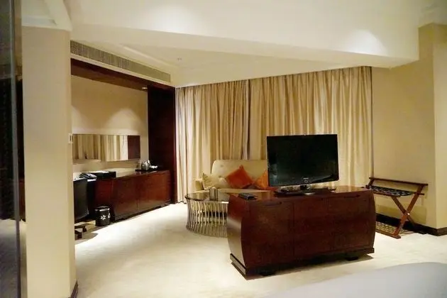 Oda, 2 Çift Kişilik Yatak, Şehir Manzaralı