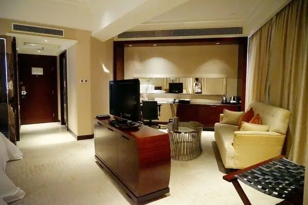 Oda, 2 Çift Kişilik Yatak, Şehir Manzaralı