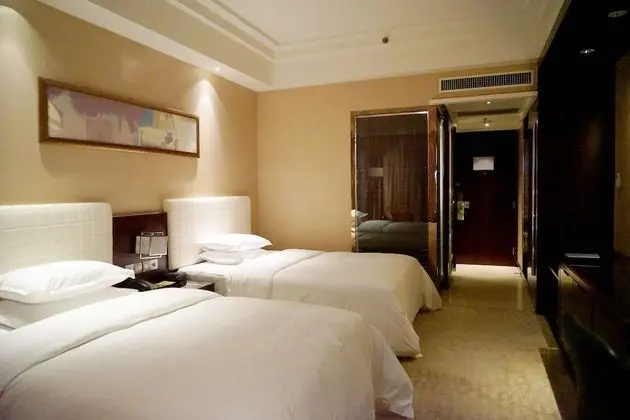 Oda, 2 Tek Kişilik Yatak, Şehir Manzaralı