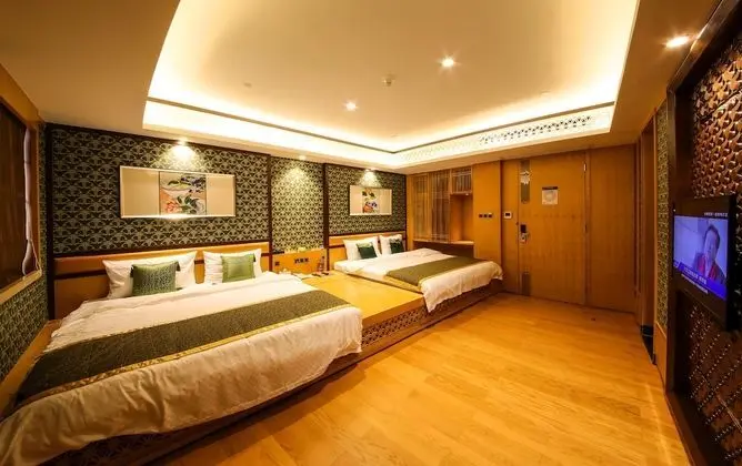 Oda, Birden Çok Yatak, Resort Manzaralı