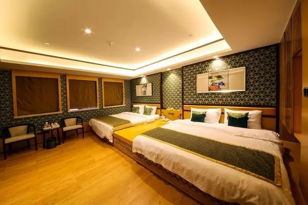 Oda, Birden Çok Yatak, Resort Manzaralı