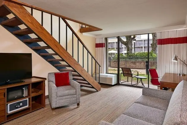 Oda, 1 Yatak Odası, Balkon, Havuz Manzaralı