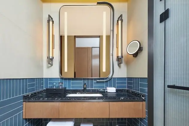 Premier Oda, 1 En Büyük (King) Boy Yatak, Sigara İçilmez, Balkon
