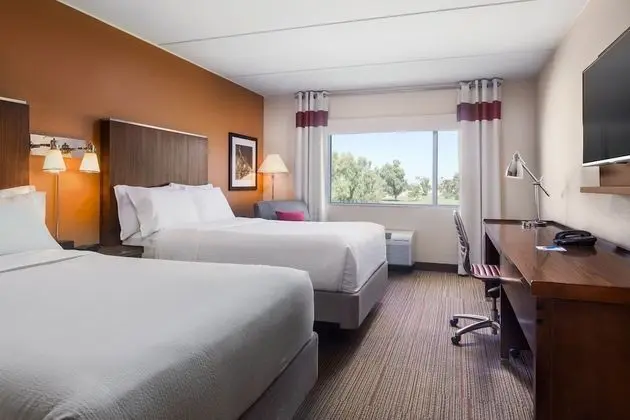 Oda, 2 Çift Kişilik Yatak, Golf Manzaralı (Mobility Accessible, Tub)