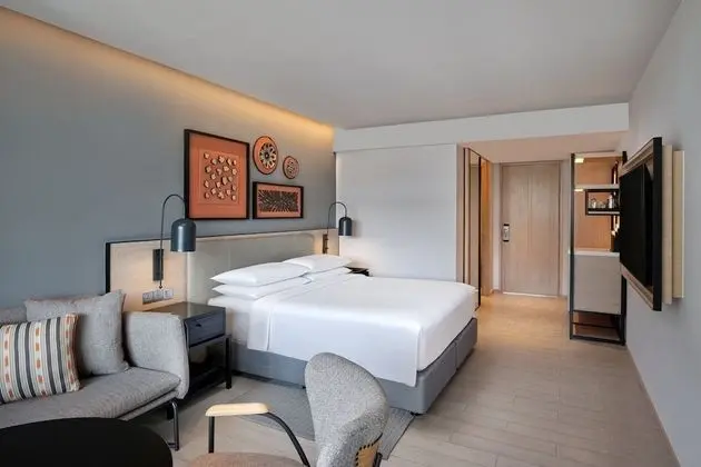 Oda, 1 En Büyük (King) Boy Yatak, Sigara İçilmez, Balkon