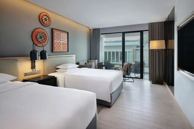 Oda, 2 Çift Kişilik Yatak, Sigara İçilmez, Balkon