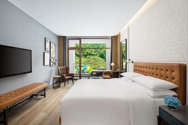 Premier Oda, 1 En Büyük (King) Boy Yatak, Balkon, Dağ Manzaralı