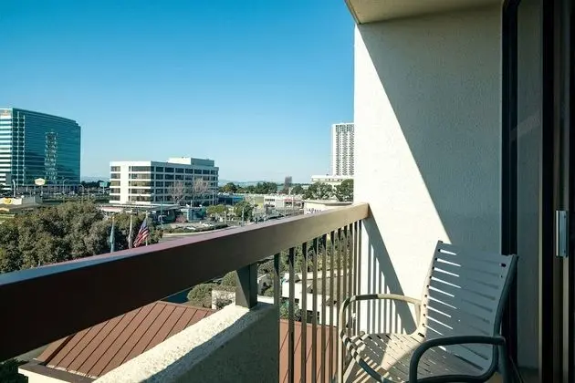 Deluxe Oda, 2 Çift Kişilik Yatak, Köşe (Balcony)