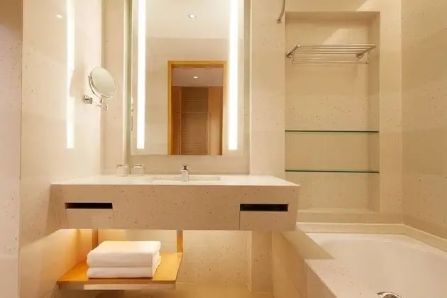 Oda, 1 En Büyük (King) Boy Yatak, Balkon, Bahçe Manzaralı