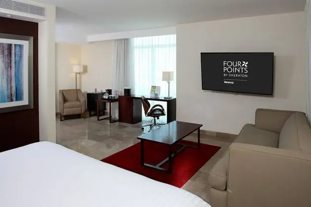 Junior Süit, 1 En Büyük (King) Boy Yatak ve Çekyat, Balkon, Şehir Manzaralı (Balcony)