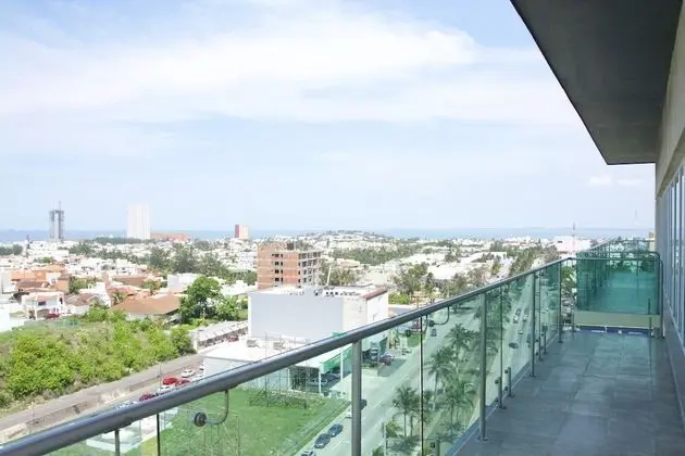 Oda, 1 En Büyük (King) Boy Yatak, Balkon, Kısmi Deniz Manzarası