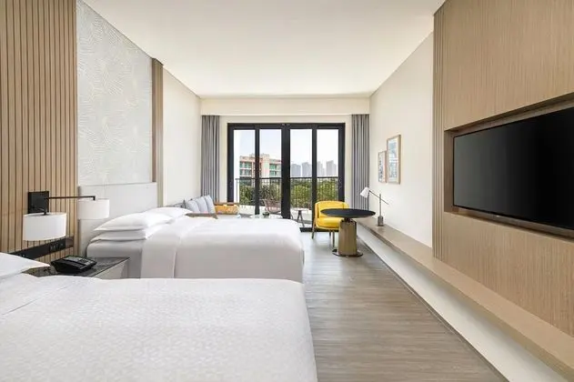 Oda, 2 Çift Kişilik Yatak, Sigara İçilmez, Balkon