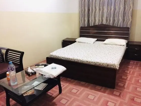 Standard Tek Büyük Yataklı Oda