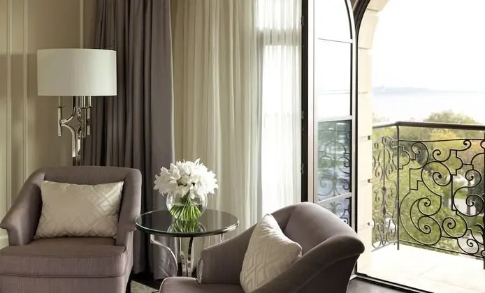 Deluxe Oda, Sigara İçilmez, Avlu Manzaralı (Inner Room)