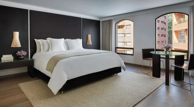 One-Bedroom Premier Suite