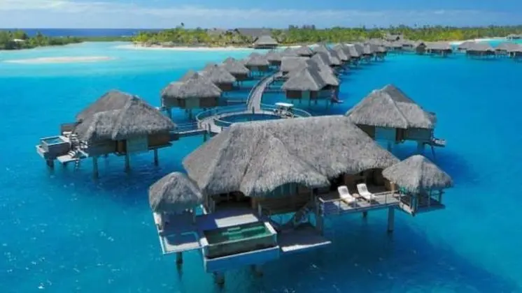 Bungalov, 1 Yatak Odası, Lagün Manzaralı, Deniz Üstü (Plunge Pool)