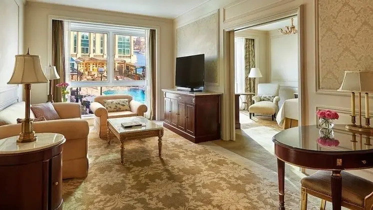 Executive Süit, Sigara İçilebilir