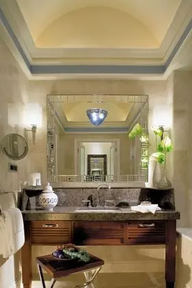 Bathroom sink