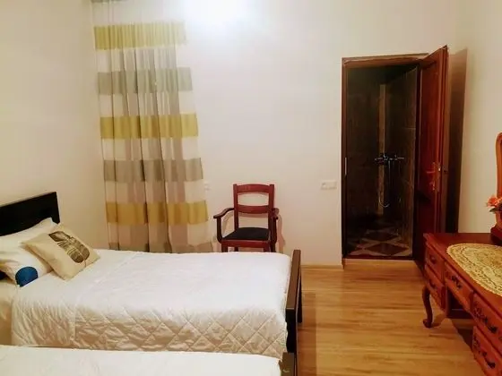 Üç Kişilik Oda, Bahçe Manzaralı